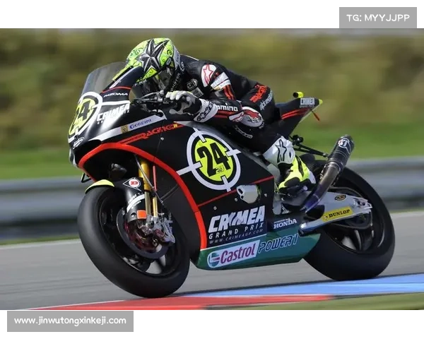 意大利摩托车赛车手在摩托GP赛季中强势夺冠 创历史新篇章